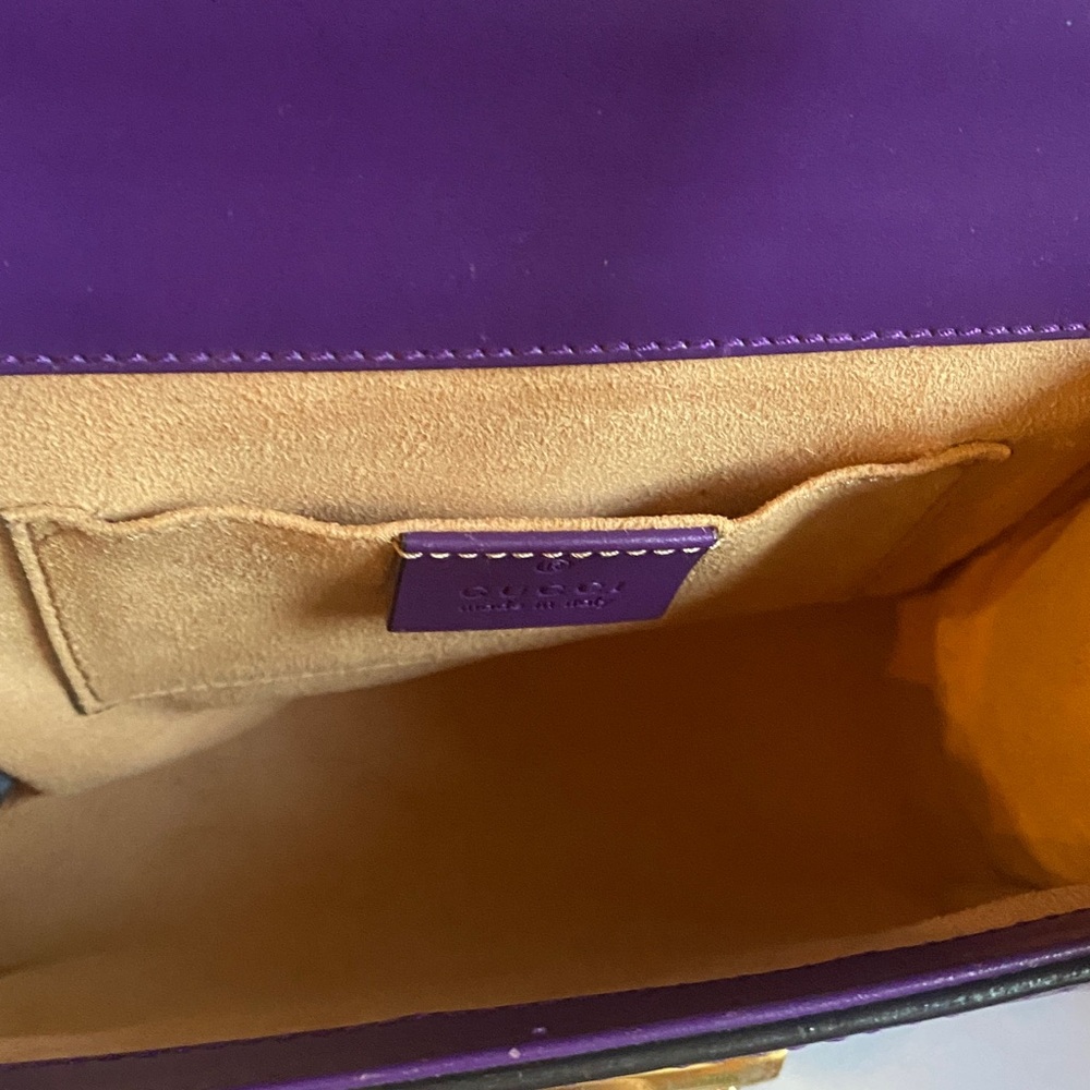 Gucci Purple Guccissima Crossbody Bag with Gold Accents - Picture 6 of 7